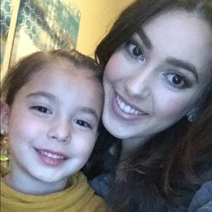 Meet your Posher, Krystle